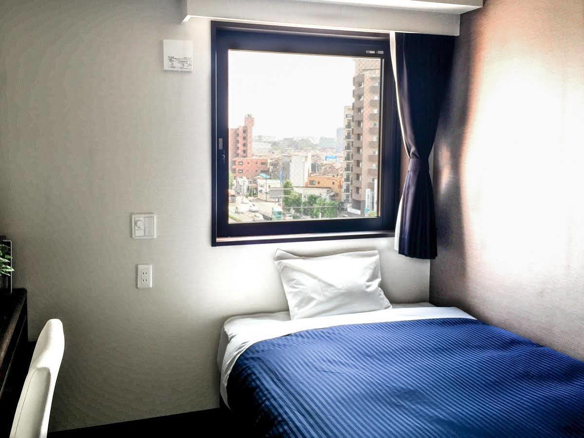 HOTEL LiVEMAX Kasai Ekimae Tokyo Eksteriør billede